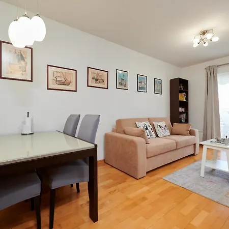Studio Apartman Ela * Trogir