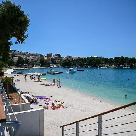 Ela * Trogir